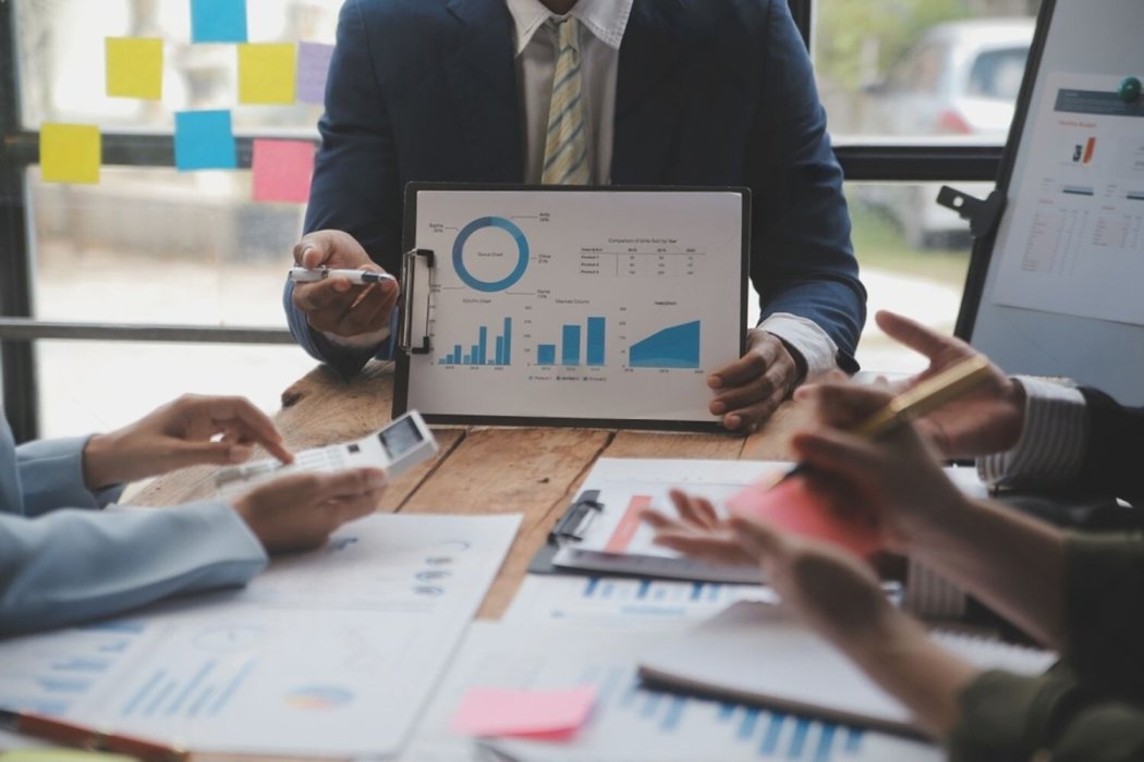 The Future of Governance: How Legal and AI Together Drive Collaboration