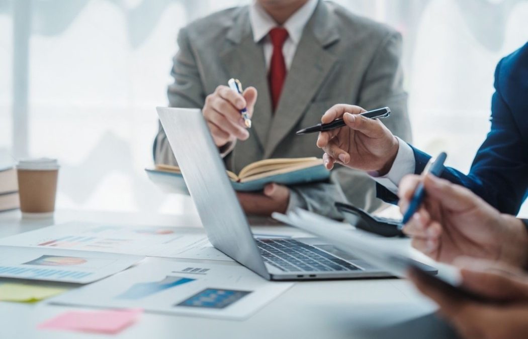 Guide to Board Meeting Protocol: From Agenda to Action