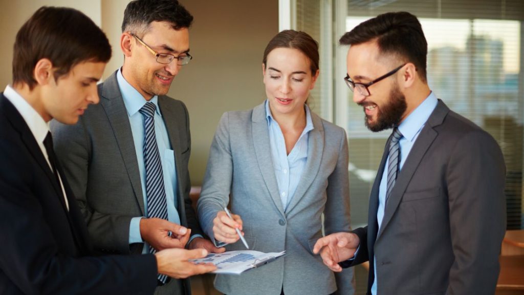 How Holding Companies Work Structure Oversight and Governance