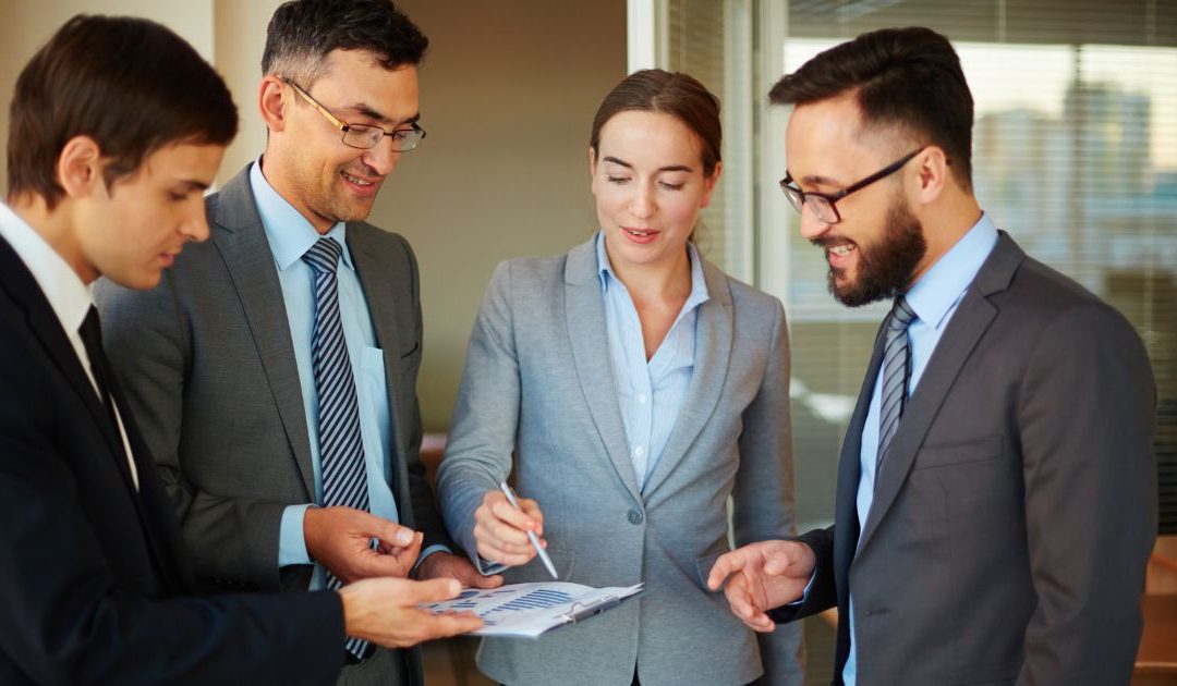 How Holding Companies Work: Structure Oversight and Governance