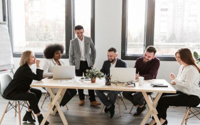 Enterprise Risk Management vs Traditional Risk Management: How to Choose the Right Approach