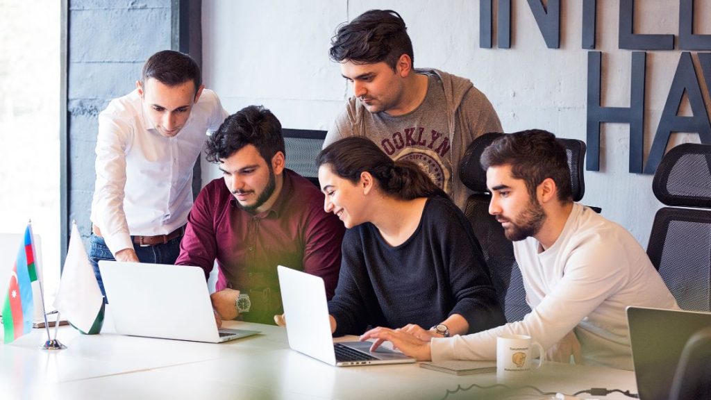 Compensation Committee Explained Key Roles Responsibilities and Best Practices