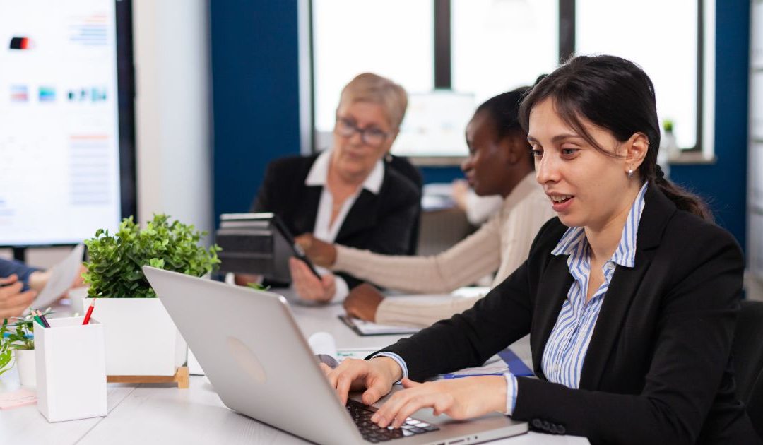 4 Ways to Work More Efficiently With Your Compensation Consultant