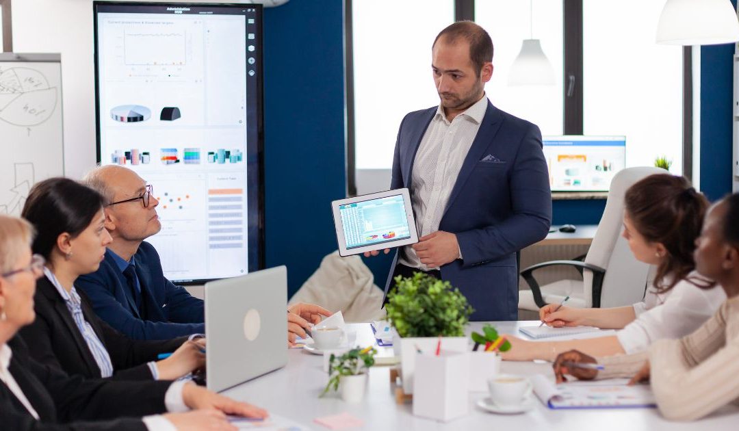 How to Run an Effective Operations Meeting: Best Practices for Better Team Performance